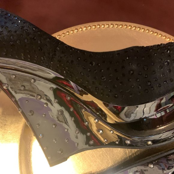 Unique Black Studded Wedges (NEW!) - Picture 11 of 11